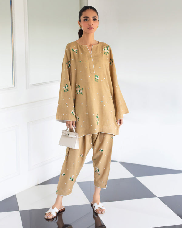 Poppy Beige